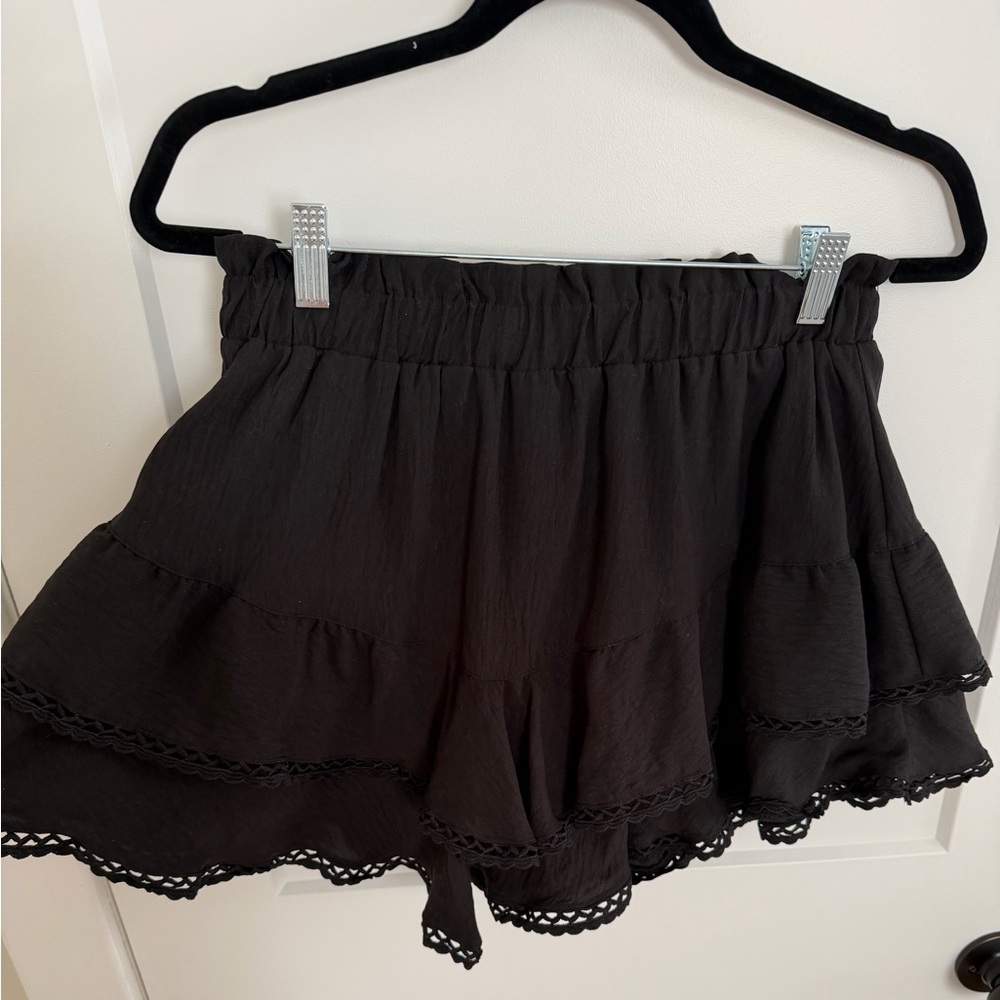Black ruffle skort